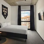 Aparthotel The Social Hub Belfiore Extended