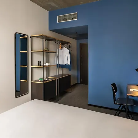 The Social Hub Belfiore Extended