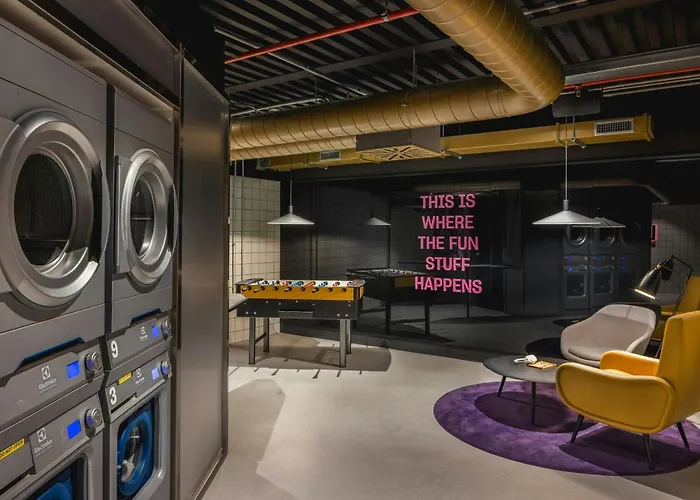 Aparthotel The Social Hub Belfiore Extended 4*