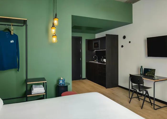Aparthotel The Social Hub Belfiore Extended