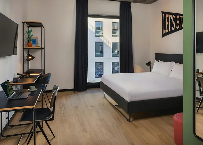 The Social Hub Belfiore Extended Aparthotel 4*